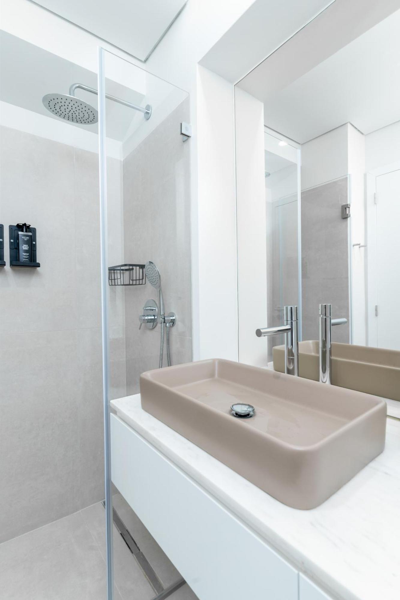 Limehome Evora Rua De Machede 61 Rum bild