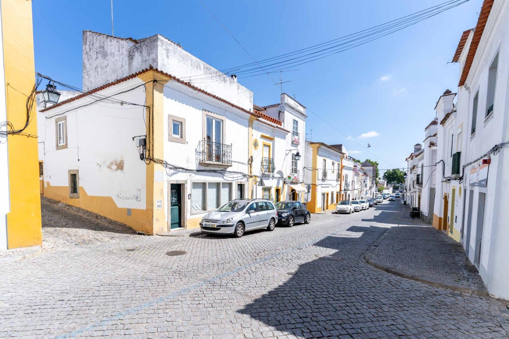 Limehome Evora Rua De Machede 61 Exteriör bild