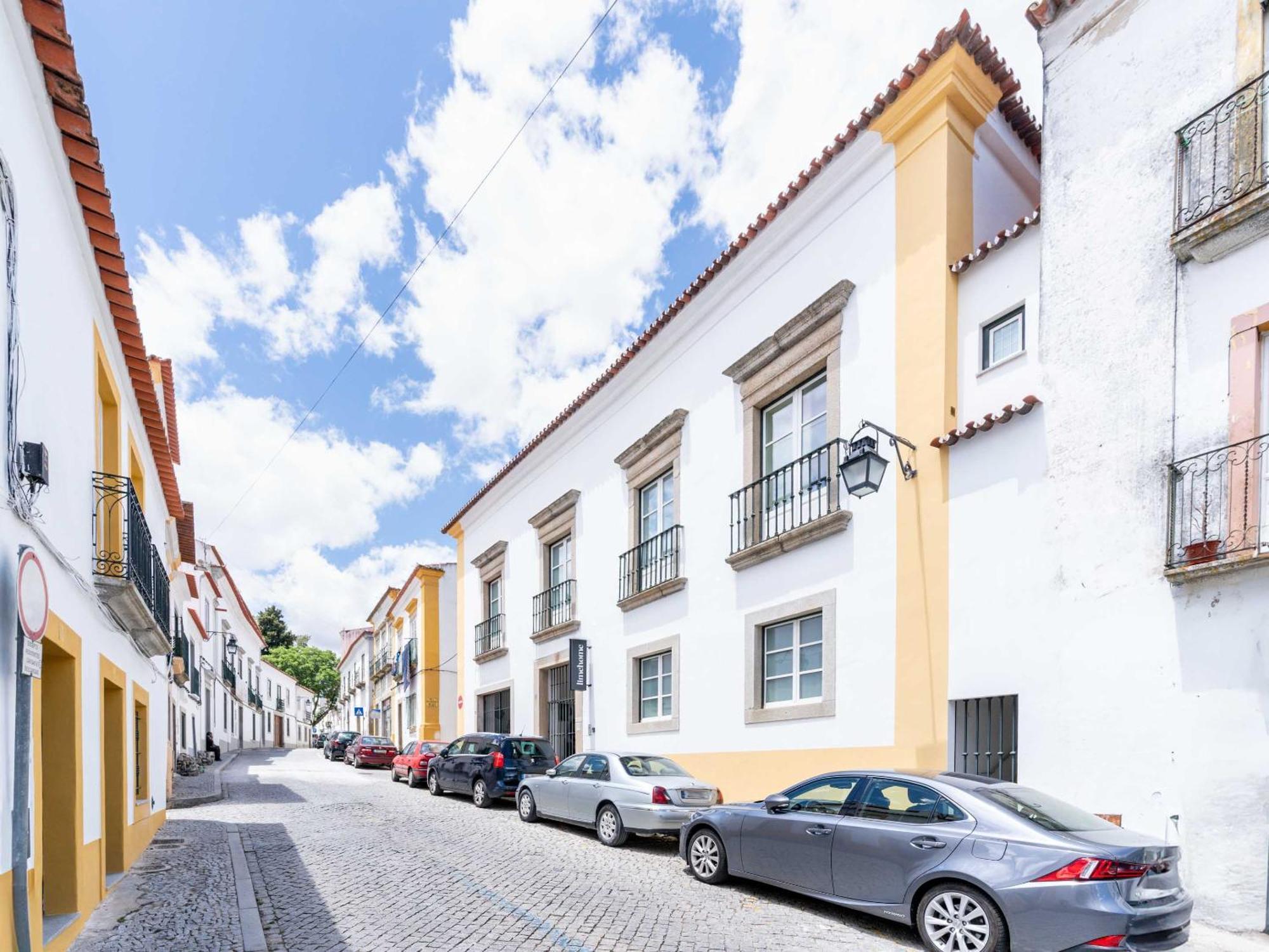 Limehome Evora Rua De Machede 61 Exteriör bild