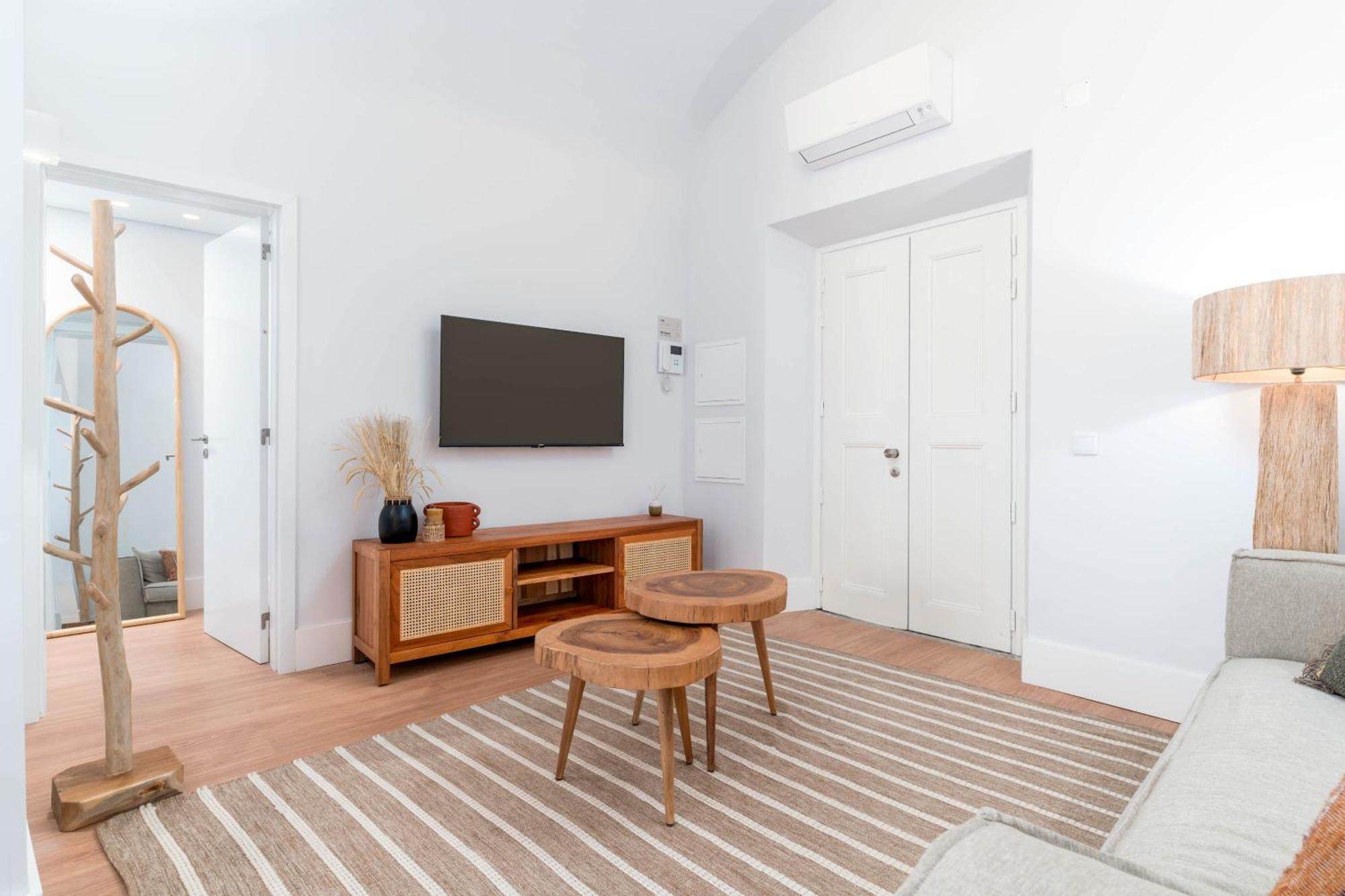 Limehome Evora Rua De Machede 61 Exteriör bild